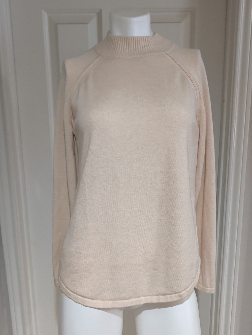 JEANNE PIERRE Cream Turtleneck Raglan Sweater Women's Large 100% Cotton